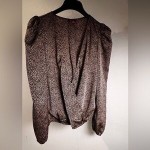 Vince Camuto Gold and black Leopard Print Blouse